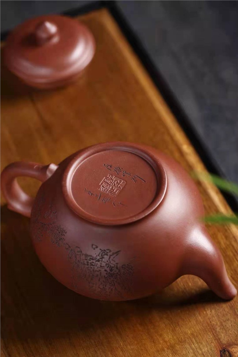 郭余华作品 笑樱