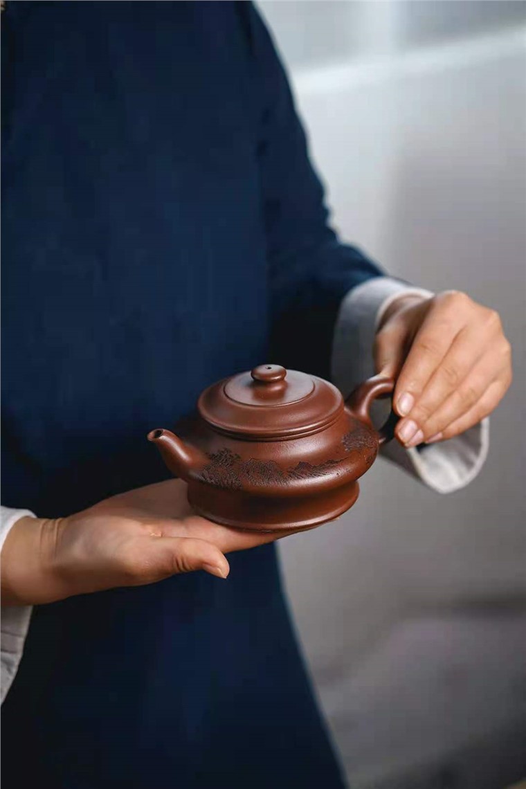 牟锦芬作品 虚扁图片