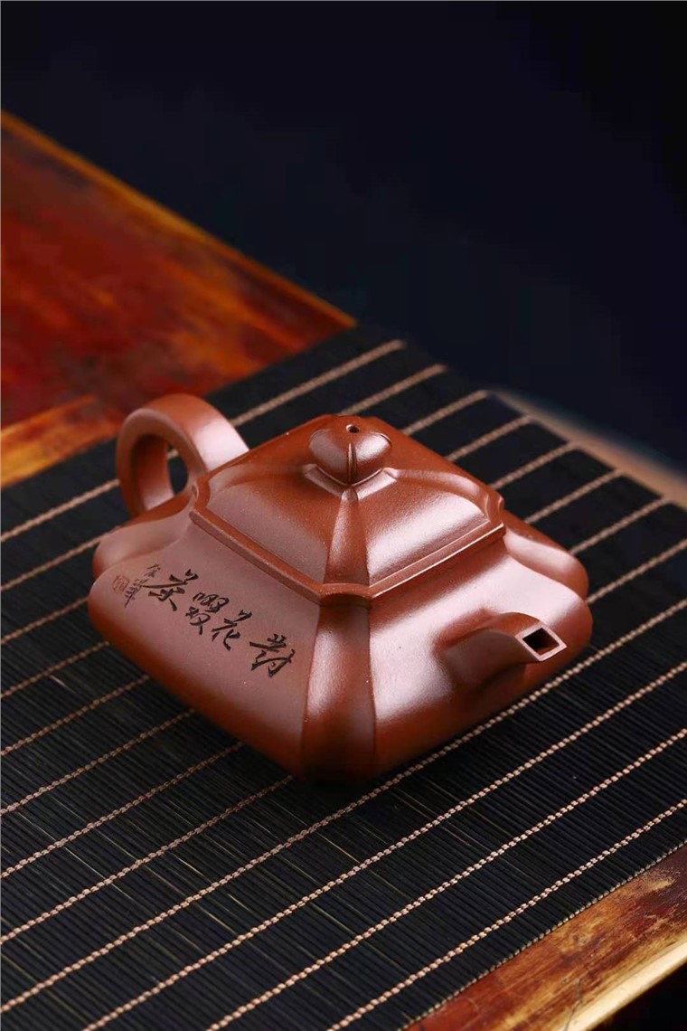 郭余华作品 抽角虚扁图片