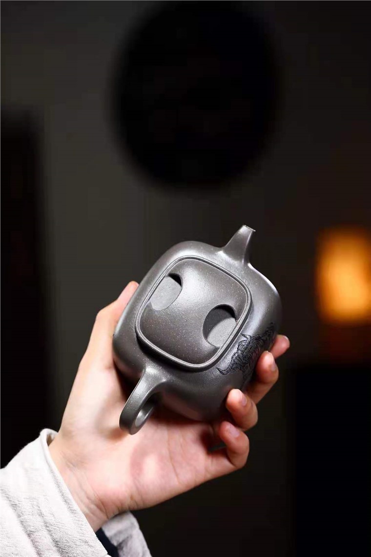 陶金兰作品 四方牛盖图片
