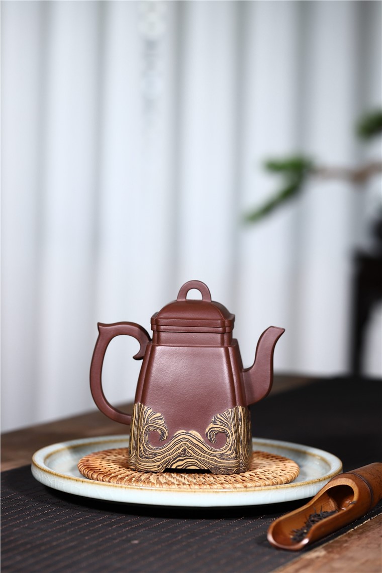 范君浩作品 高四方鼎图片