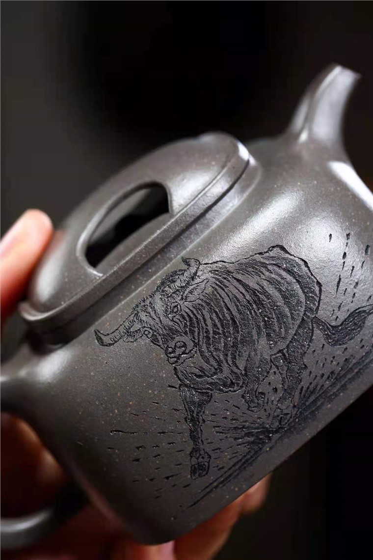 陶金兰作品 四方牛盖图片