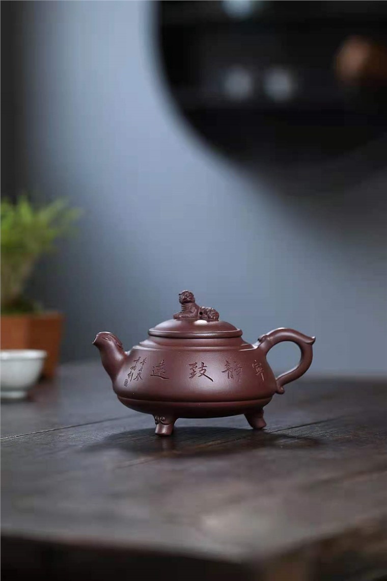 朱新南作品 三足篪虎图片