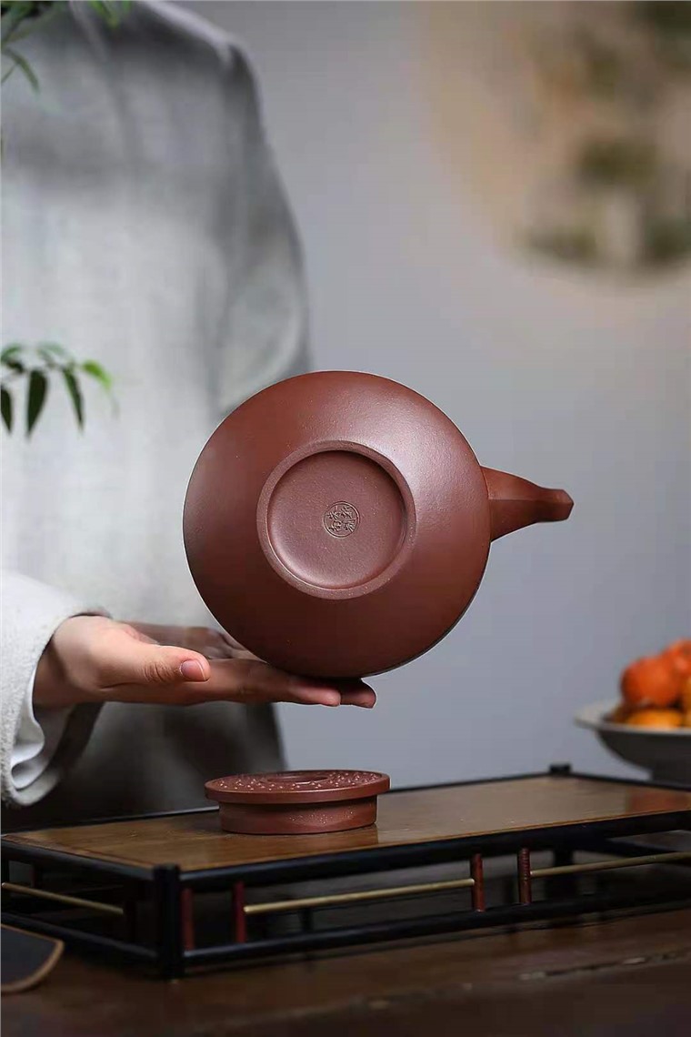朱新南作品 壁玉提梁图片