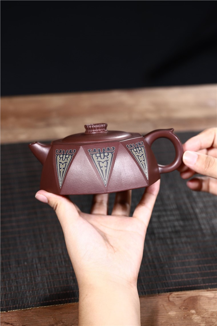 范君浩作品 八方井栏图片