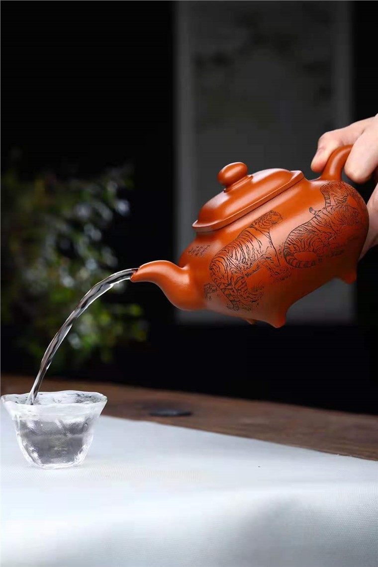 刘莹作品 传炉