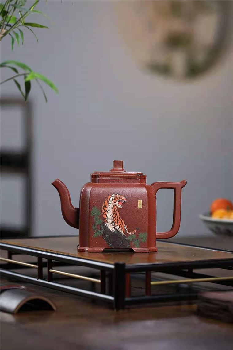 朱新南作品 抽角高方图片