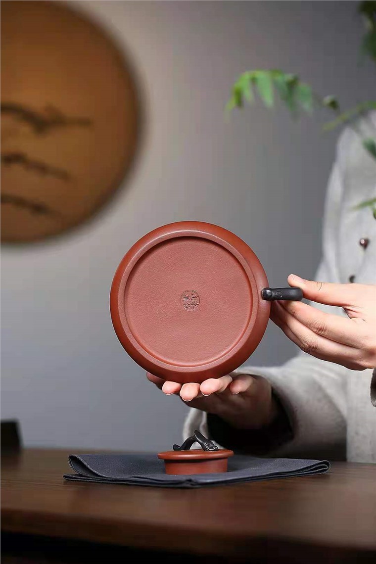 朱新南作品 龙瓢图片