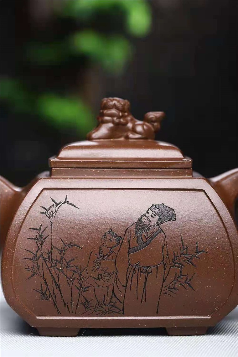 刘莹作品 四方狮尊图片