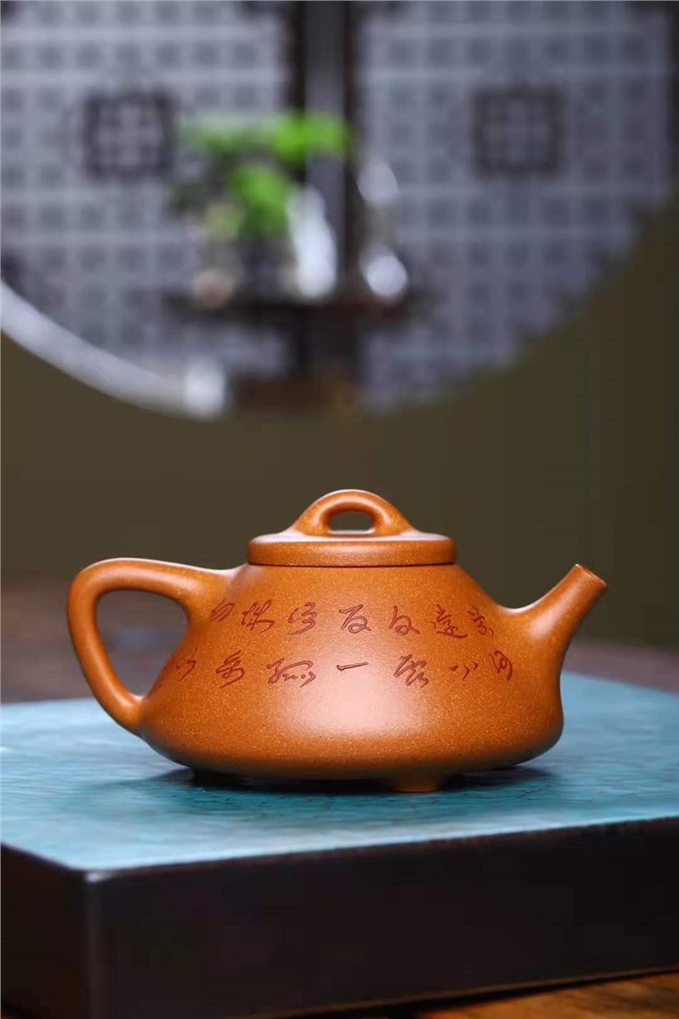 王其明作品 子冶石瓢图片