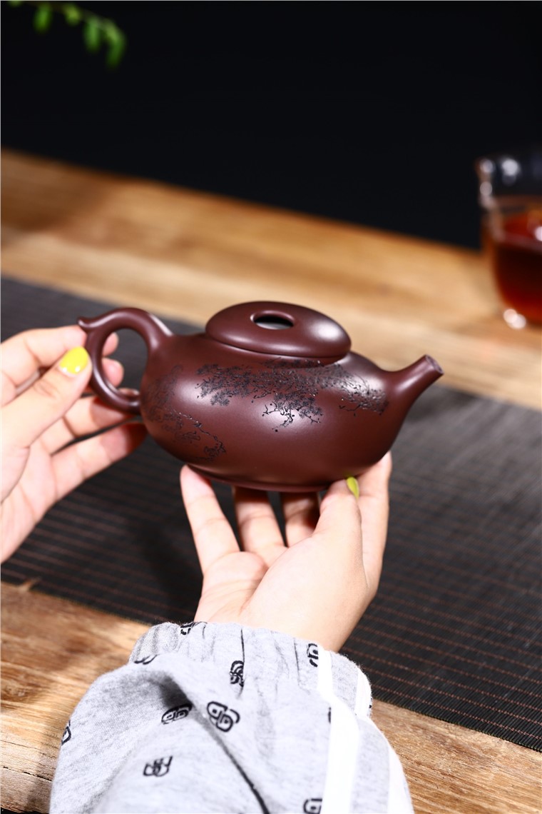 范君浩作品 牛气冲天图片