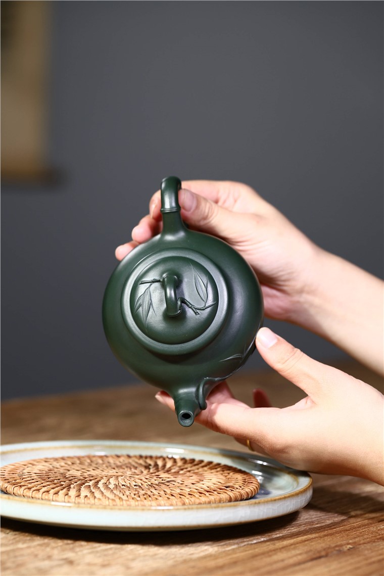 韩洪波作品 笑樱竹节图片