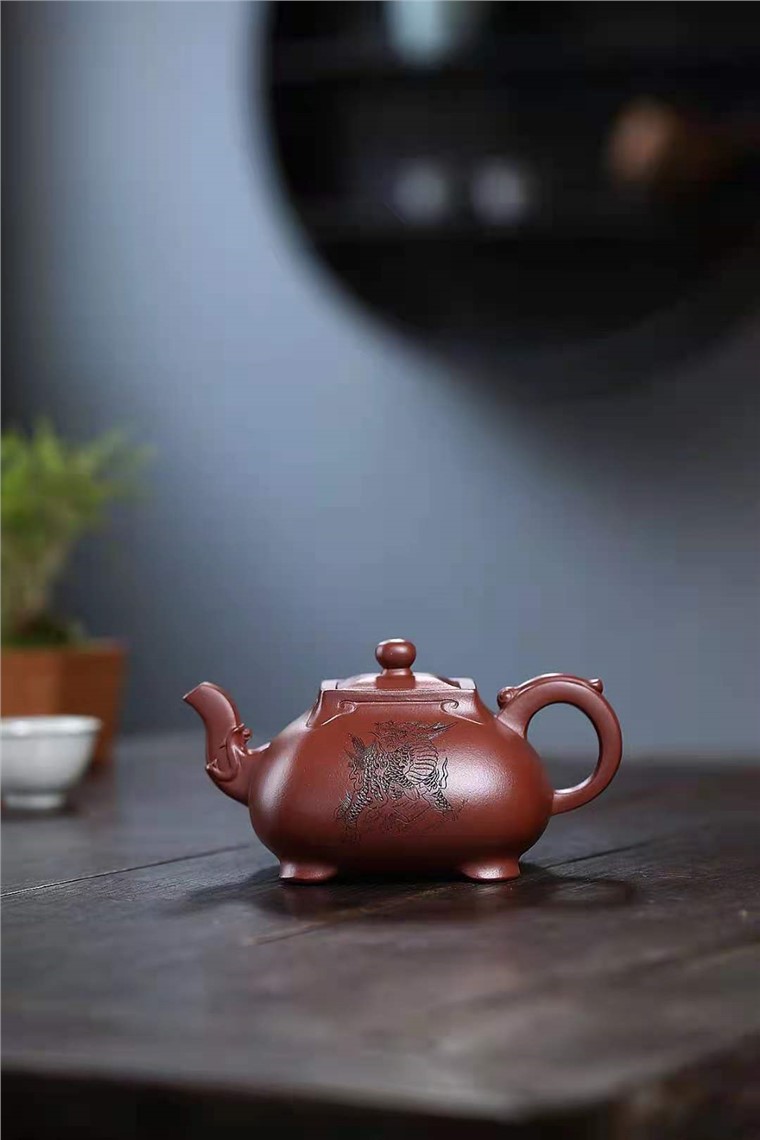 朱新南作品 如意玉露图片