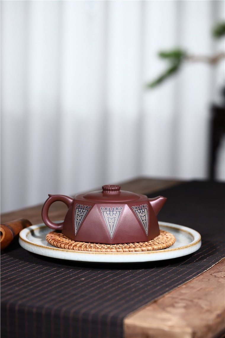 范君浩作品 八方井栏图片