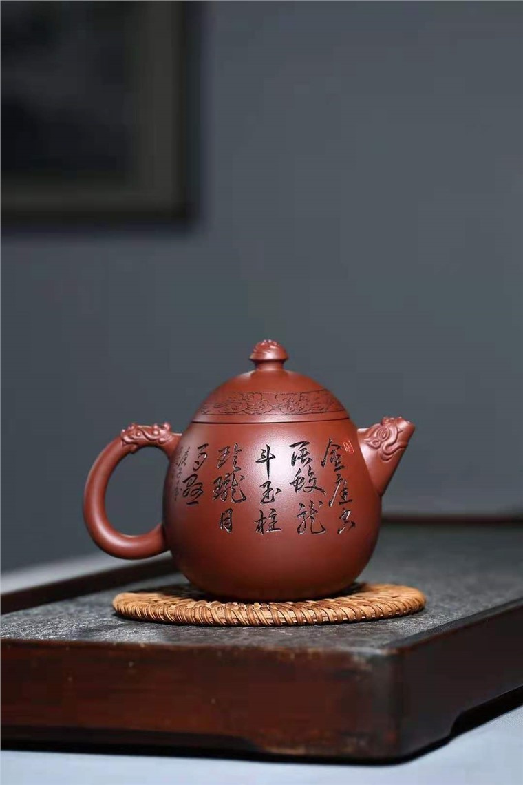 刘莹作品 御龙在天图片