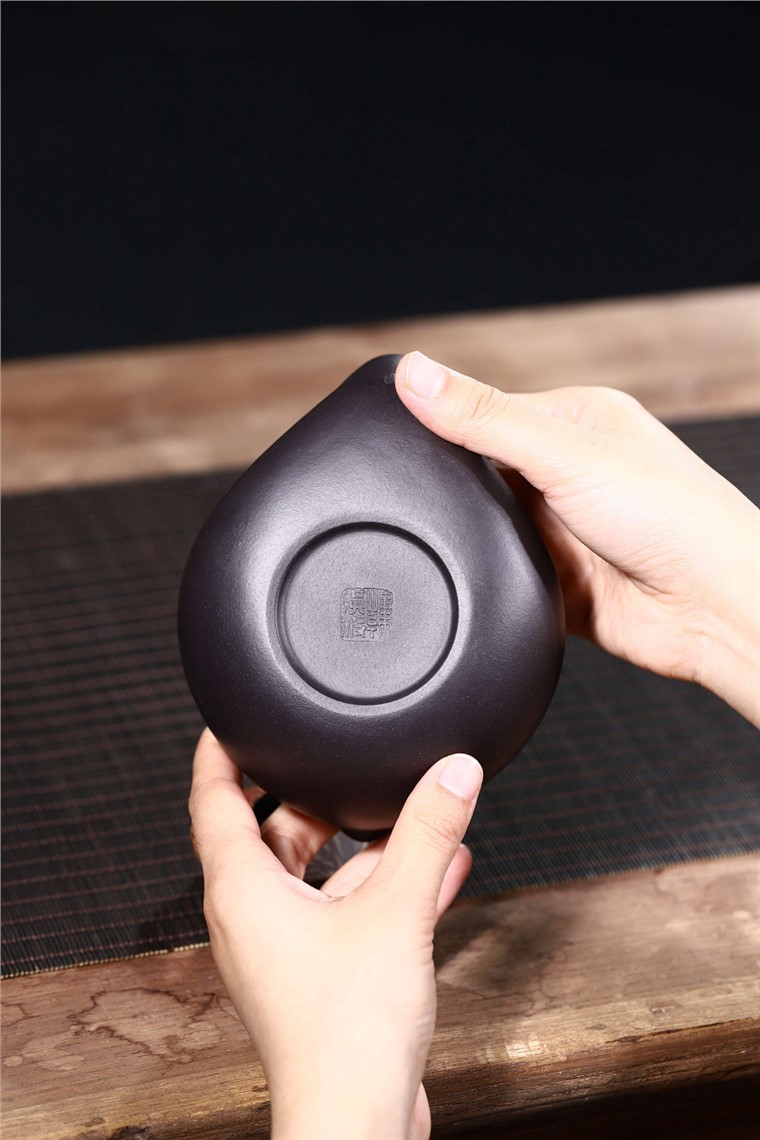 韩洪波作品 龙龟