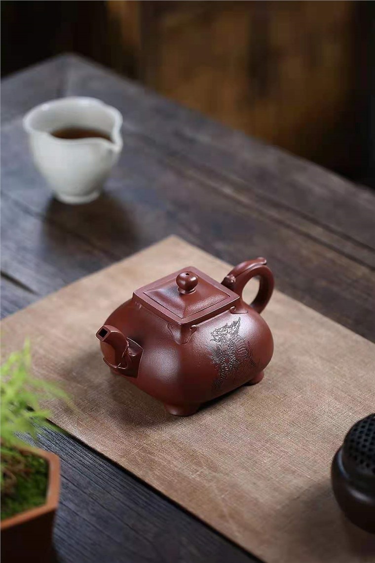 朱新南作品 如意玉露图片