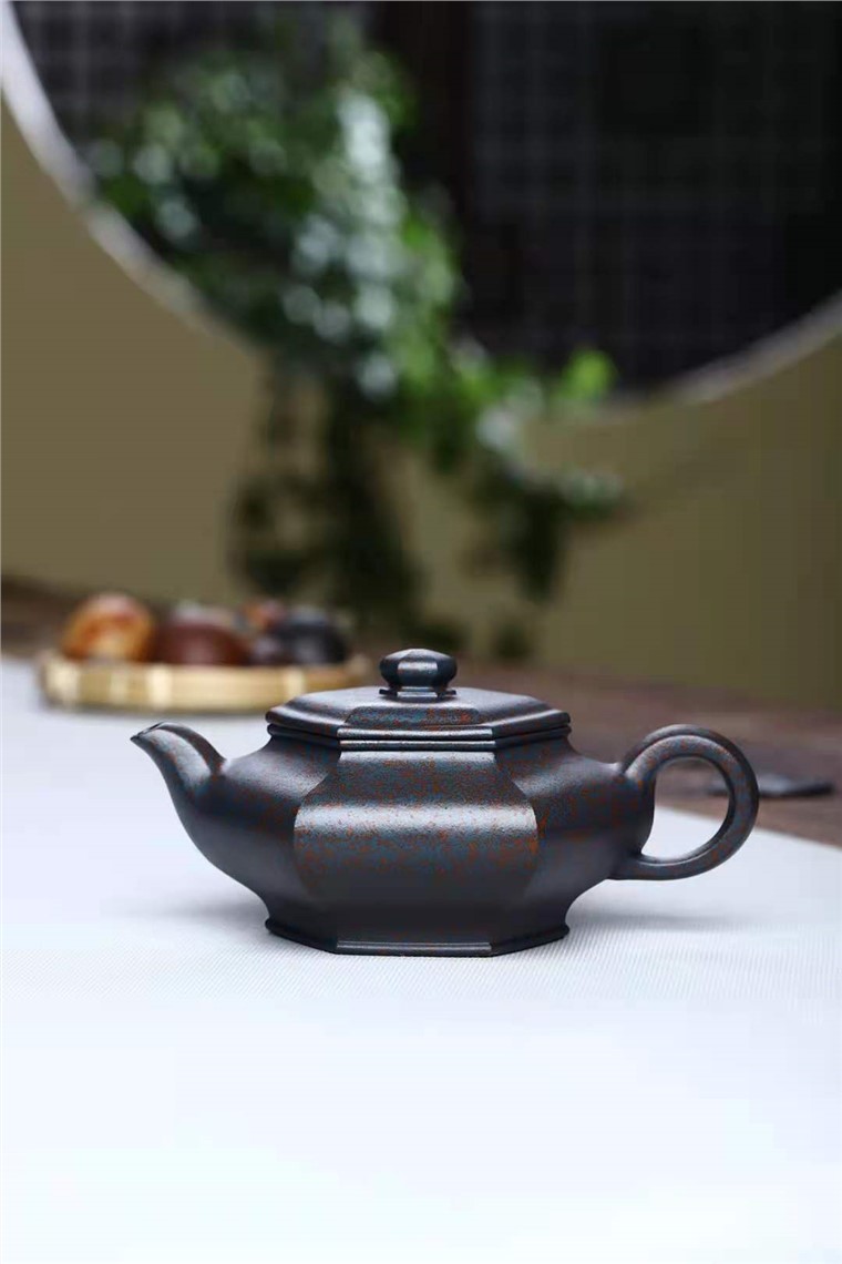 刘莹作品 六方虚扁图片