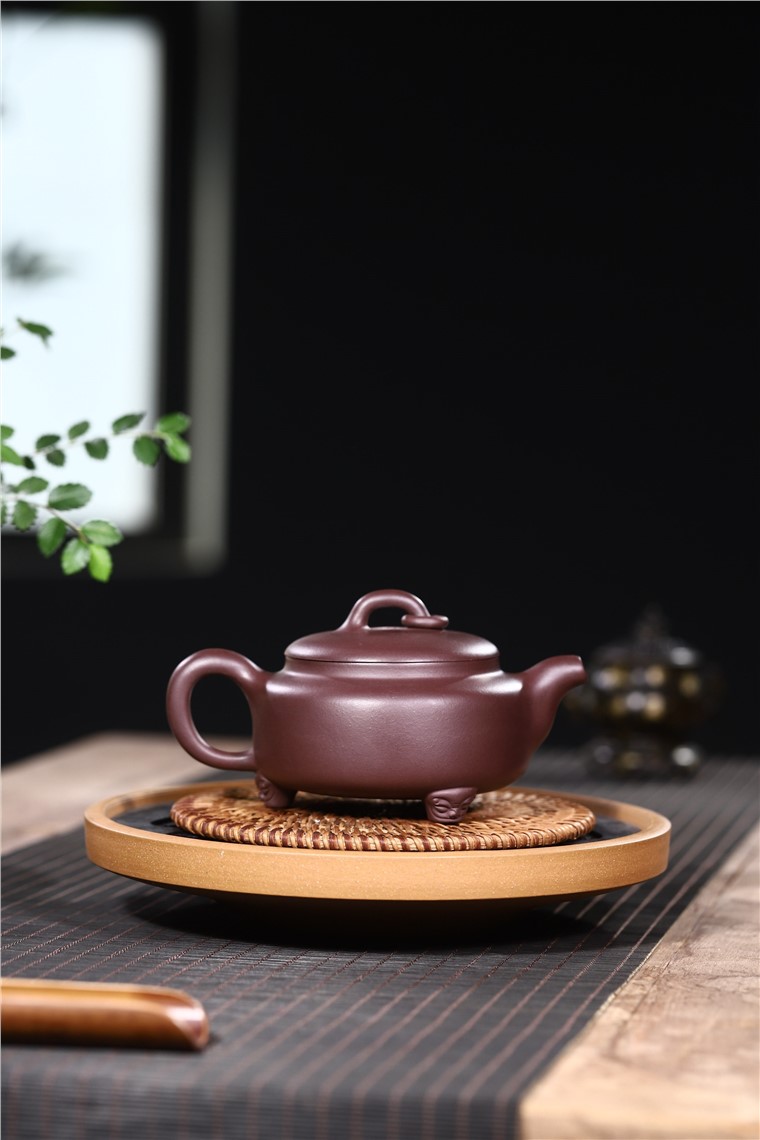 范君浩作品 三足玉环图片