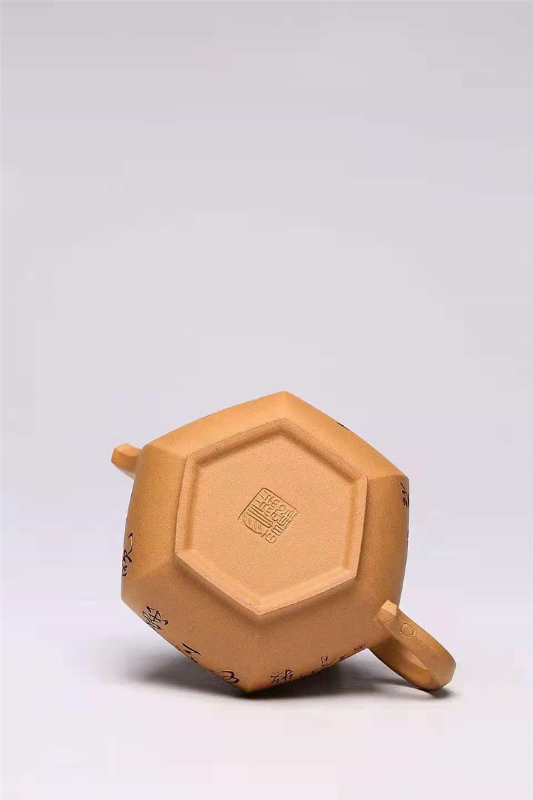 杨慧英作品 大彬六方
