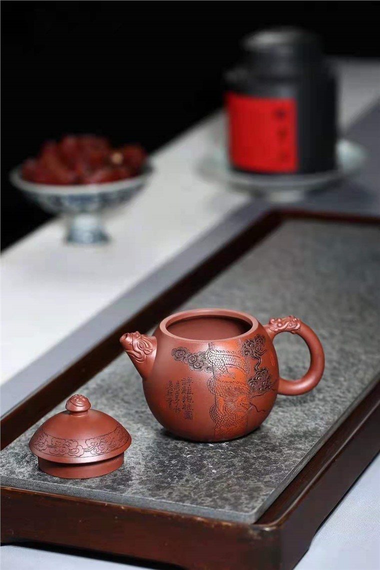 刘莹作品 御龙在天图片