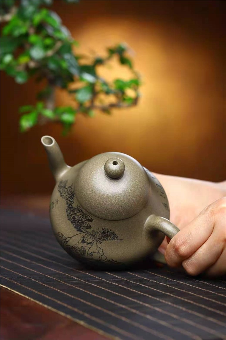 鲍明亚作品 思亭壶图片
