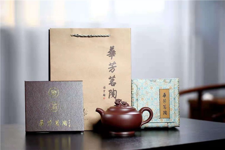 许华芳作品 龙之子