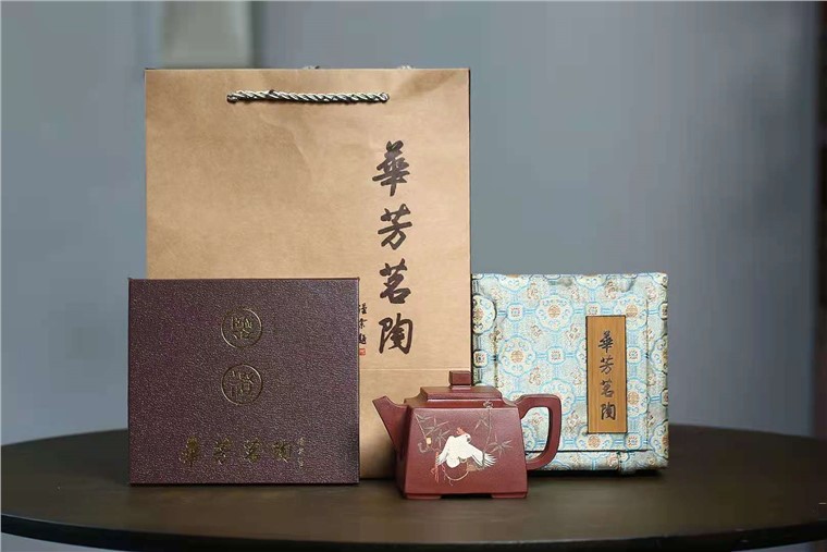 许华芳作品 升方