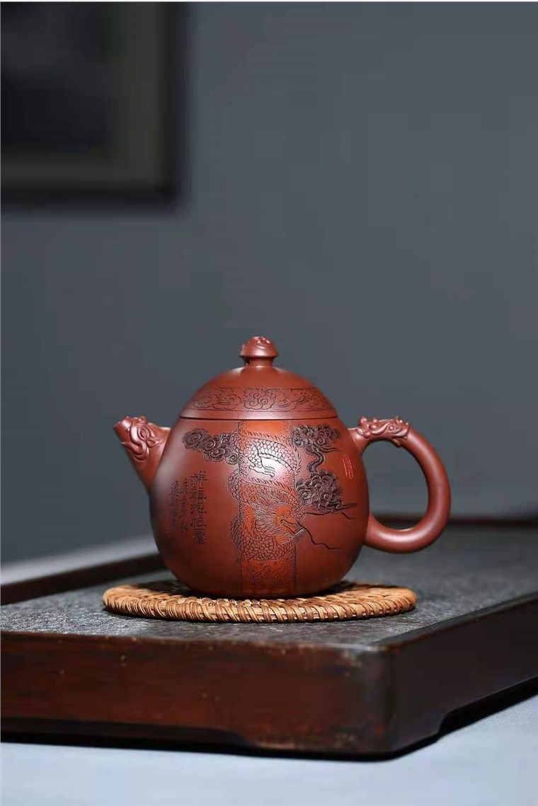 刘莹作品 御龙在天图片