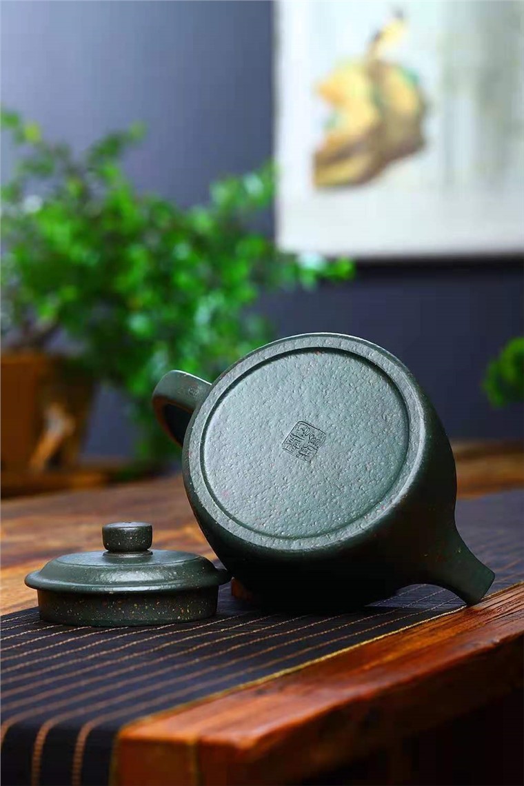 陶金兰作品 虎虎生威