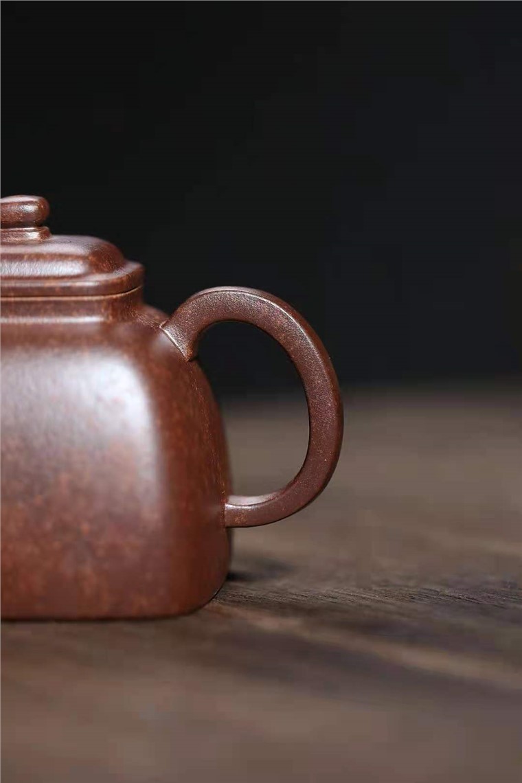 许华芳作品 坦然图片