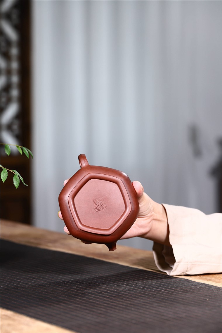徐永君作品 六方隐瓢