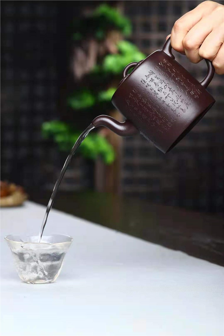 刘莹作品 双圈