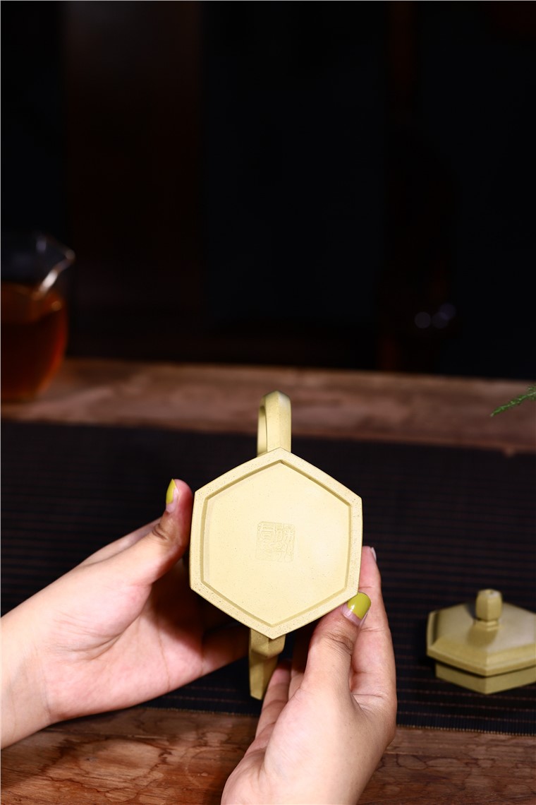 徐永君作品 古井六方