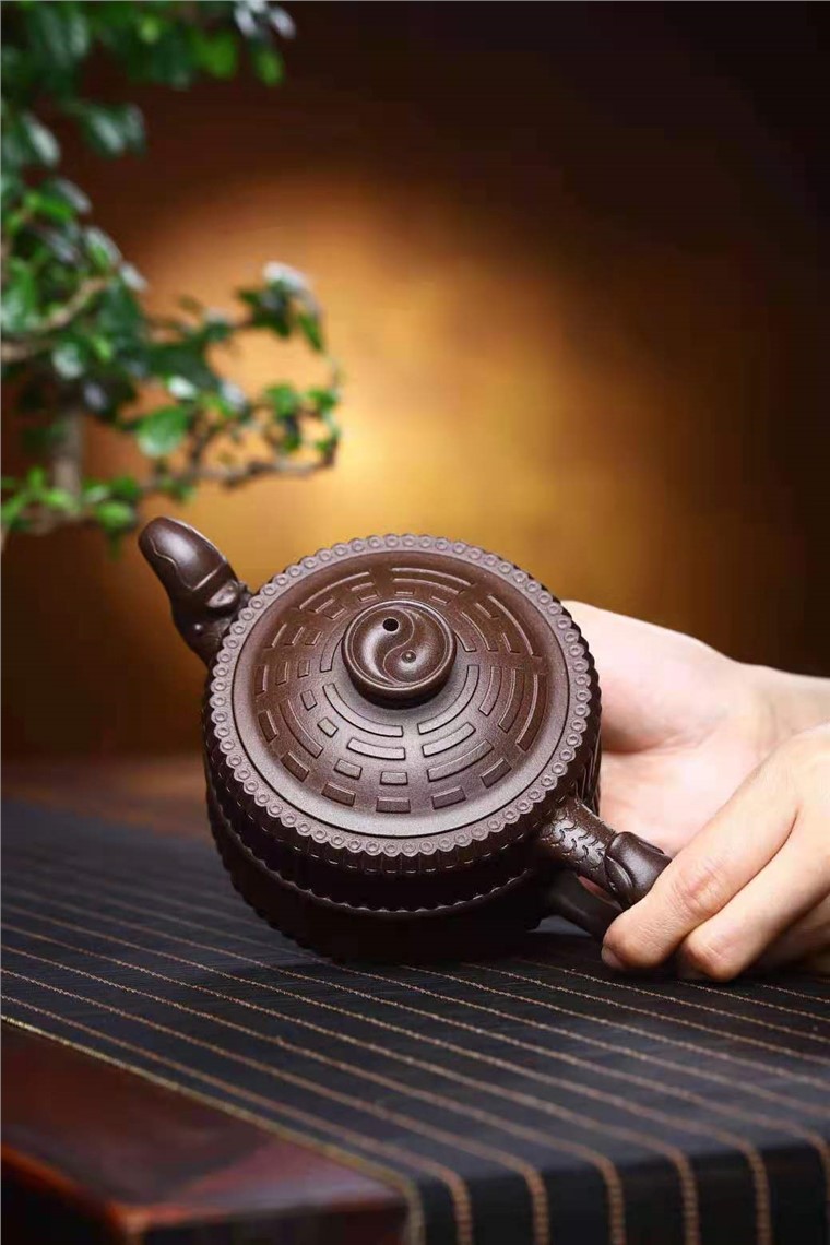 鲍明亚作品 龙头八卦一捆竹套组图片