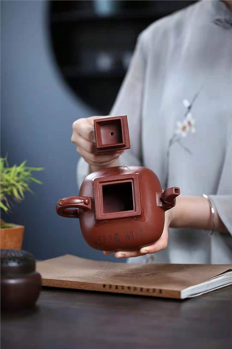 朱新南作品 如意玉露图片