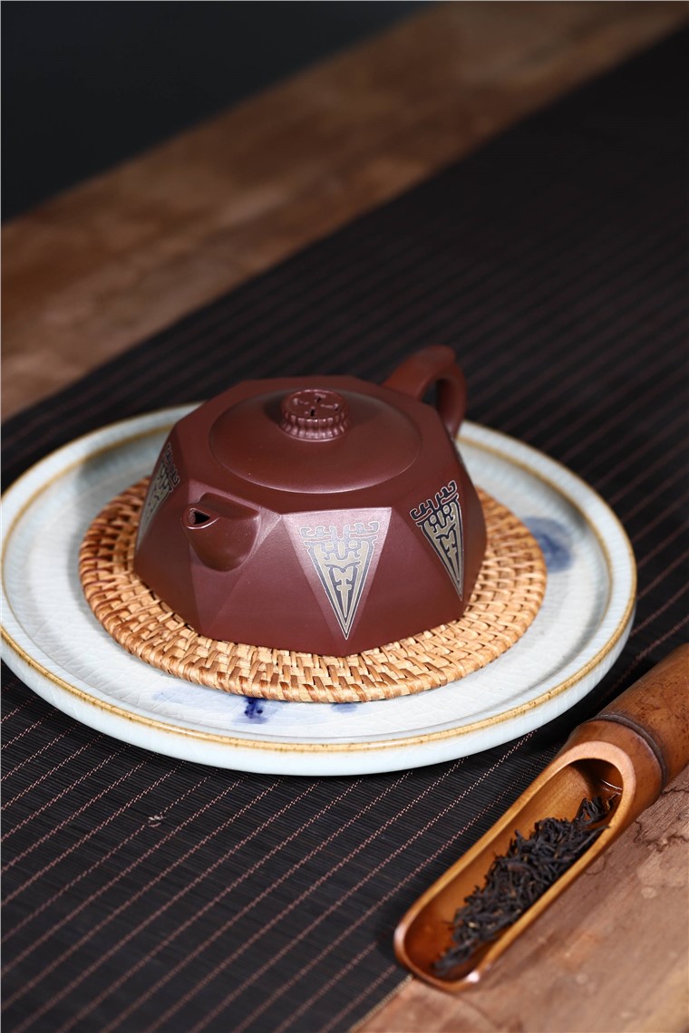 范君浩作品 八方井栏图片