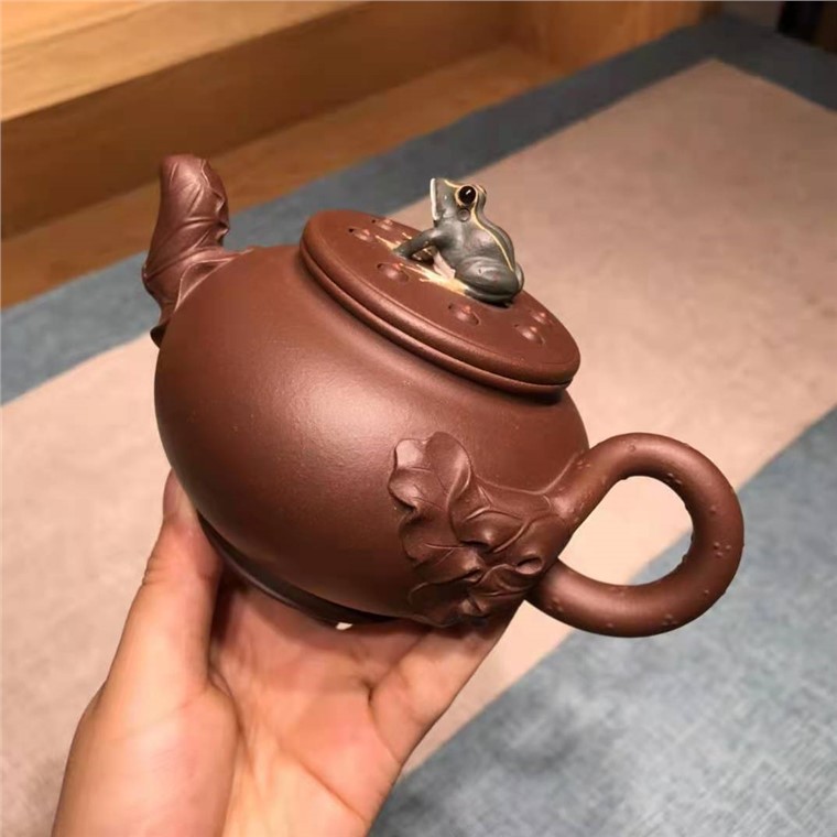 王杏坤作品 青蛙莲心图片