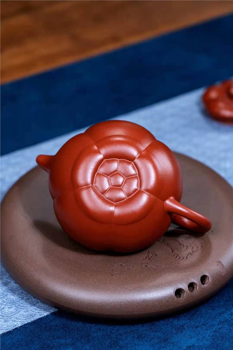 周云作品 上合桃