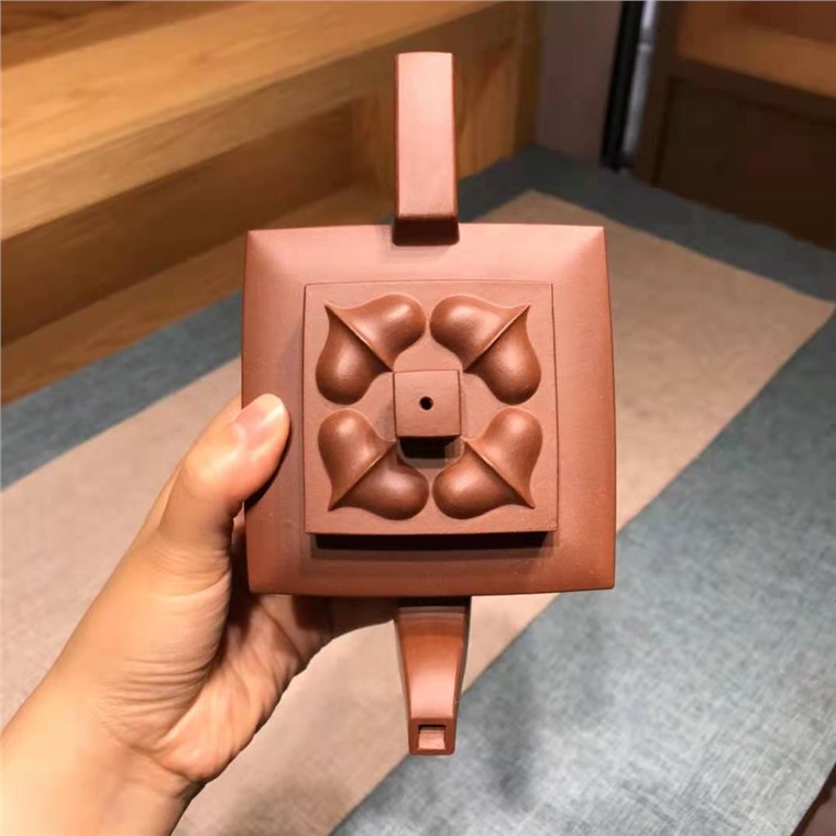 程辉作品 四方菱花图片