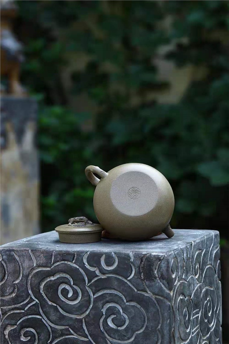 周云作品 玉松