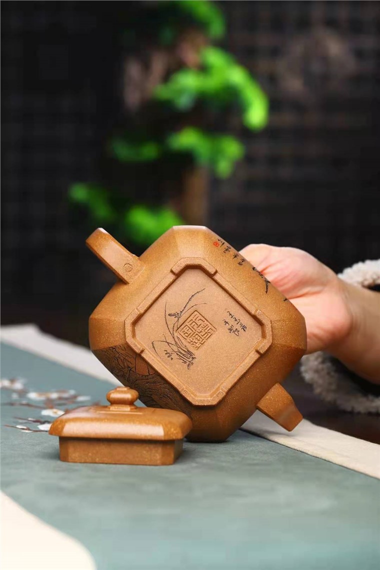 王玉芳作品 福旺八方