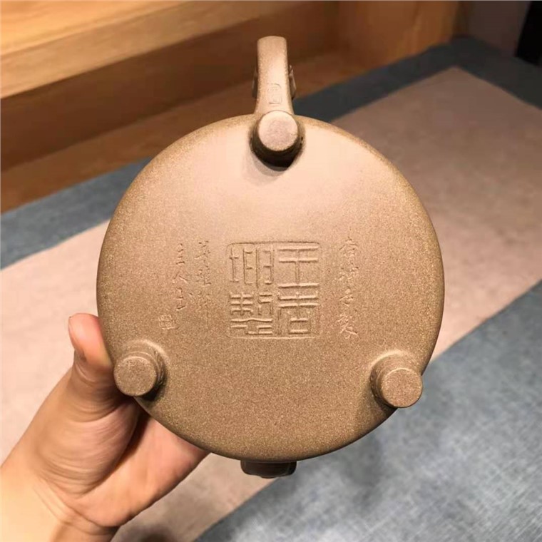 王杏坤作品 图腾