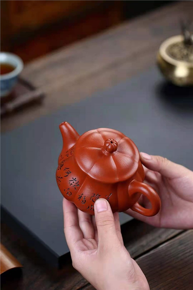 朱新南作品 筋纹潘壶图片
