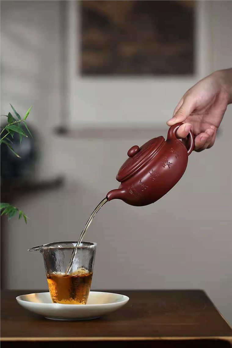 霍菊华作品 大口扁腹