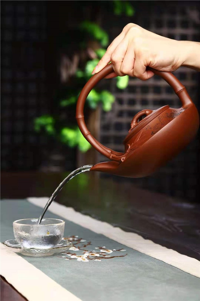 何其仙作品 竹叶提梁