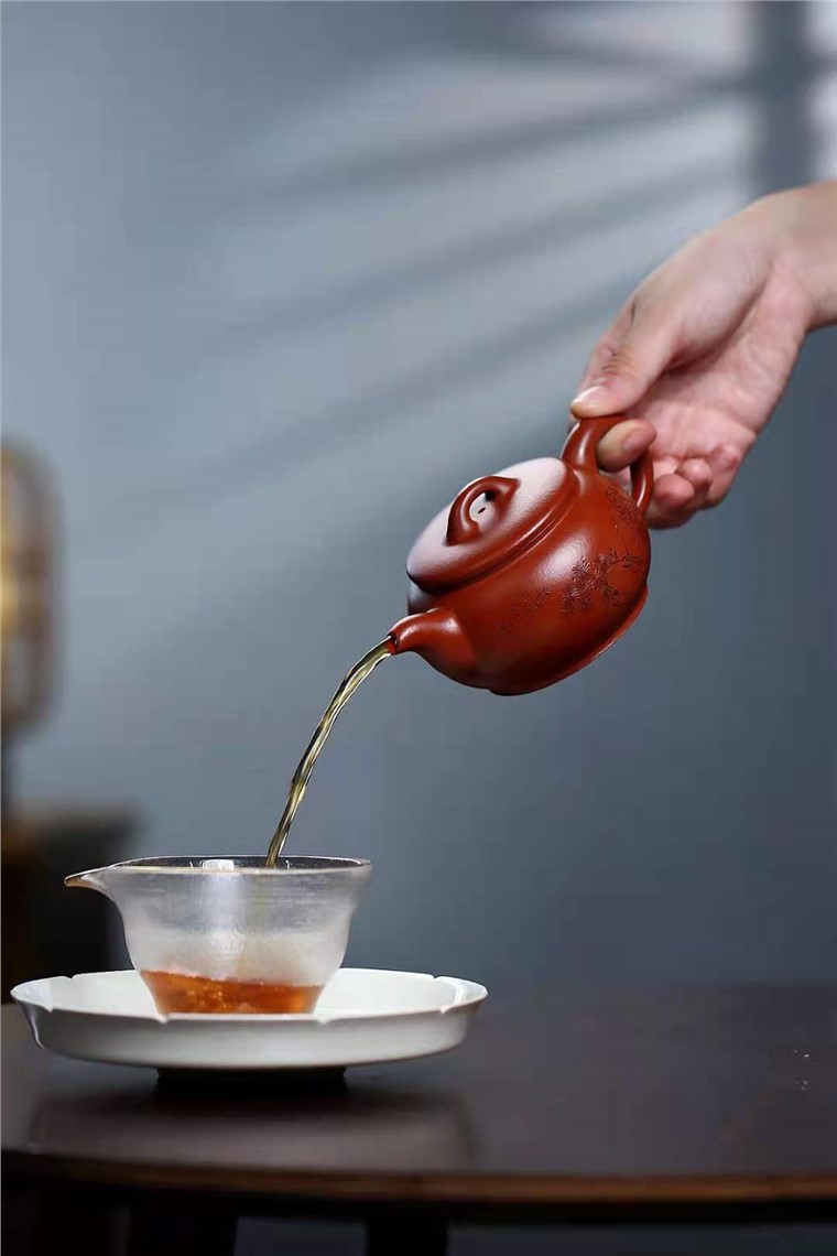 吴行其作品 圆逸