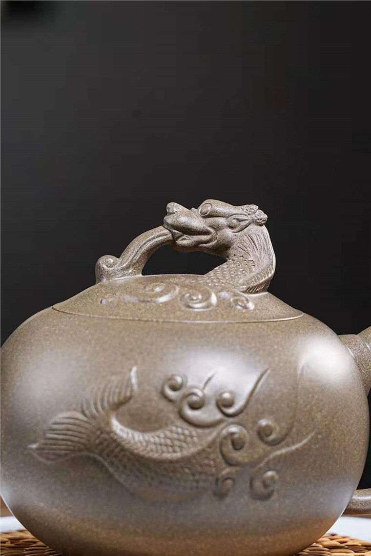 王正红作品 鱼化龙图片