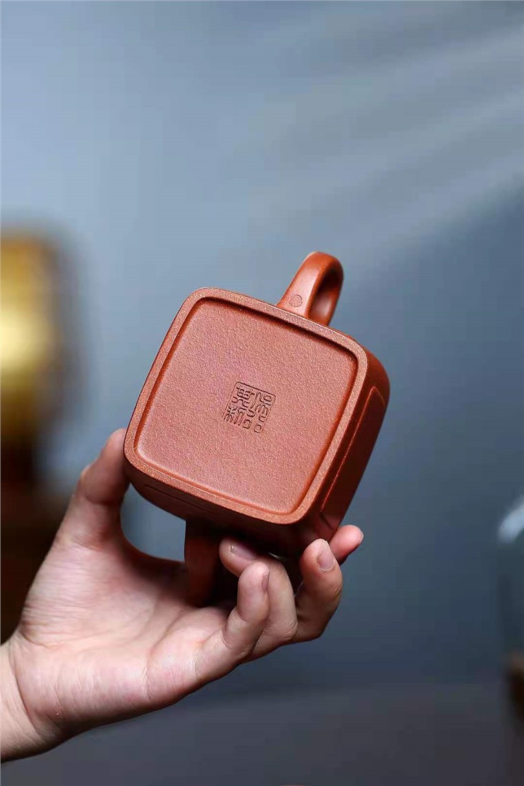 吴行其作品 魁方菱花图片