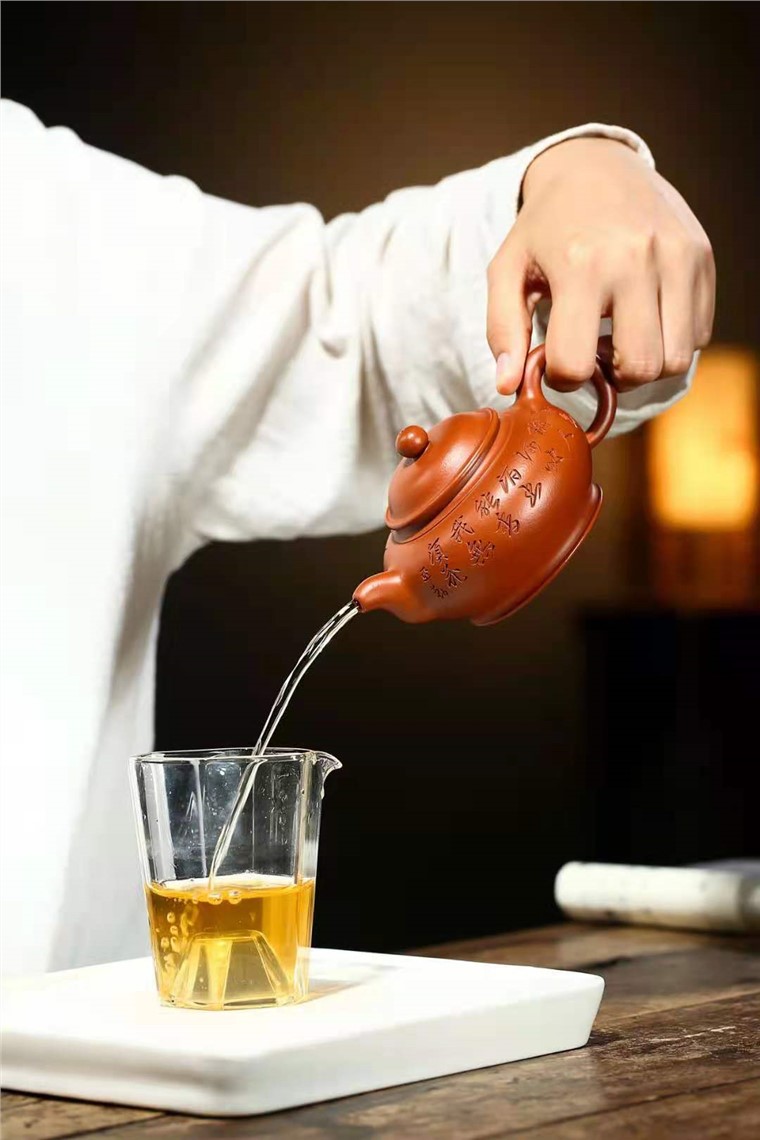 董亚勤作品 圆润